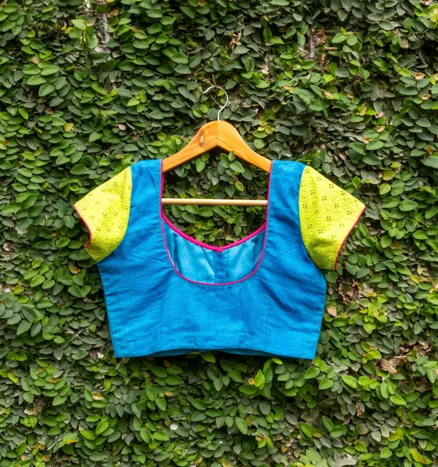 Wavy Rhythm Blouse
