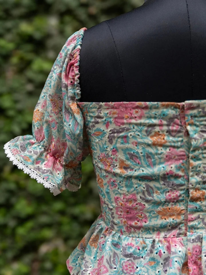 Hacoba Garden Blouse