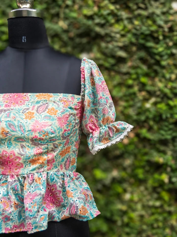 Hacoba Garden Blouse