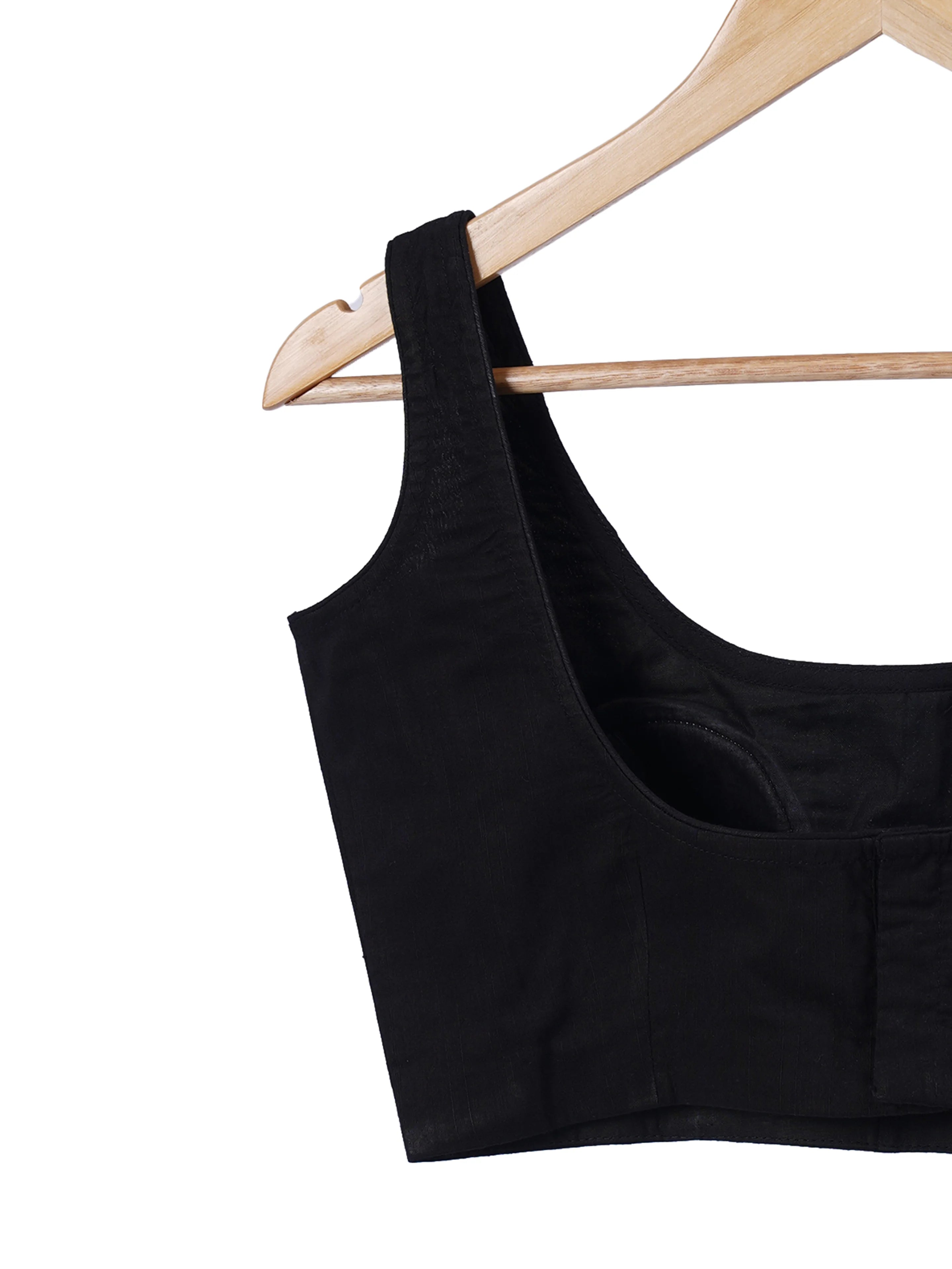 Elegant Noir Blouse