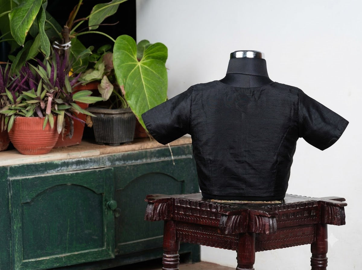 Solids Classic - Pot Neck - Onyx Black MS