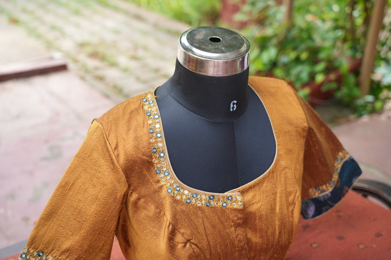 Oil Mustard Peacock Blue