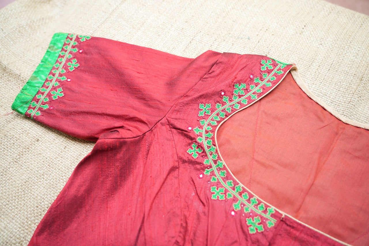 Festive Maroon Green