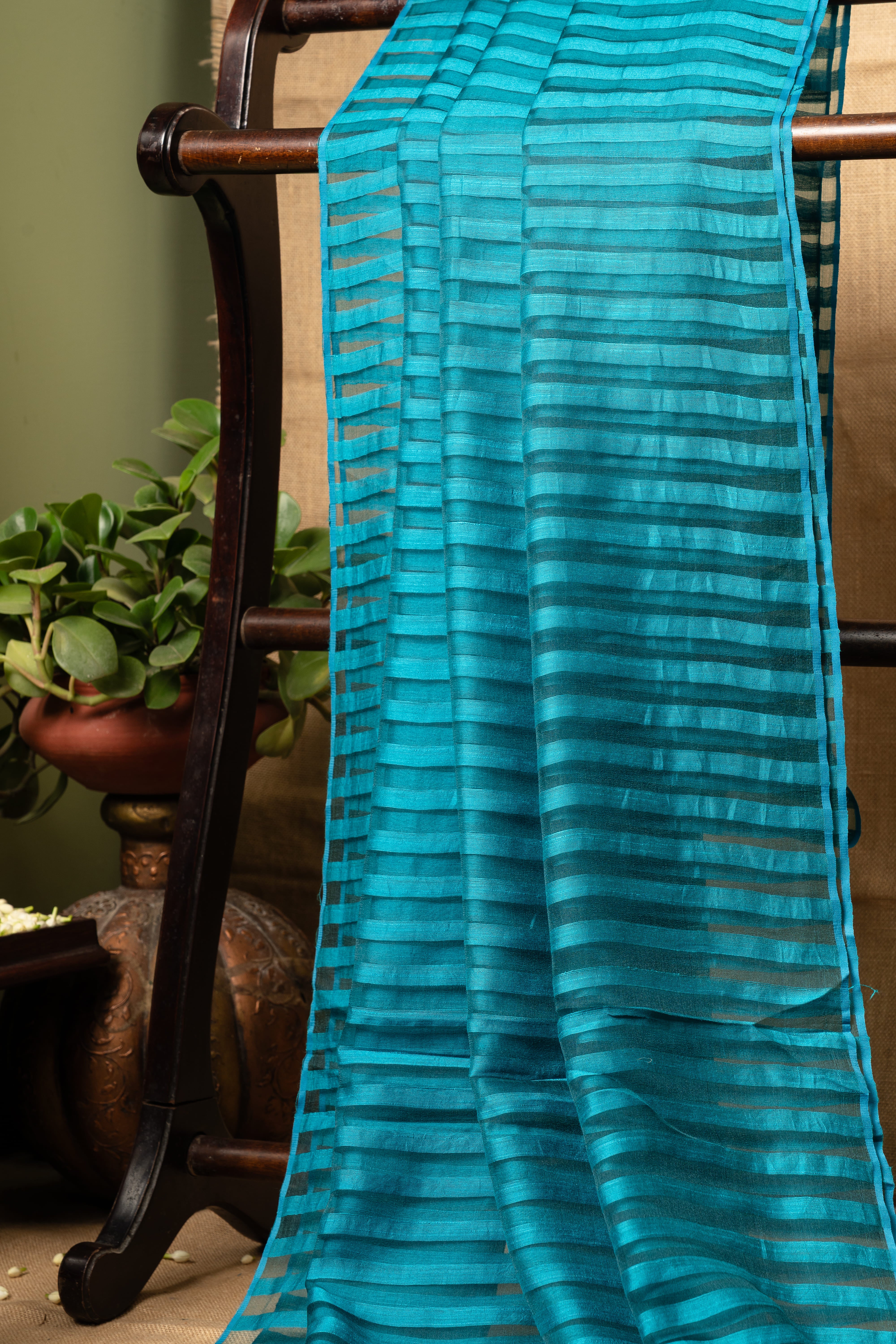 Organza Cascade - Teal Blue