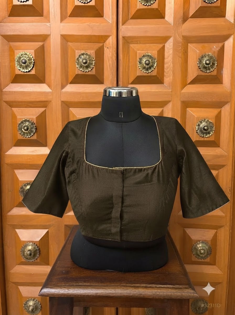 Solids Chic - Bend Square Neck - Olive Green ES