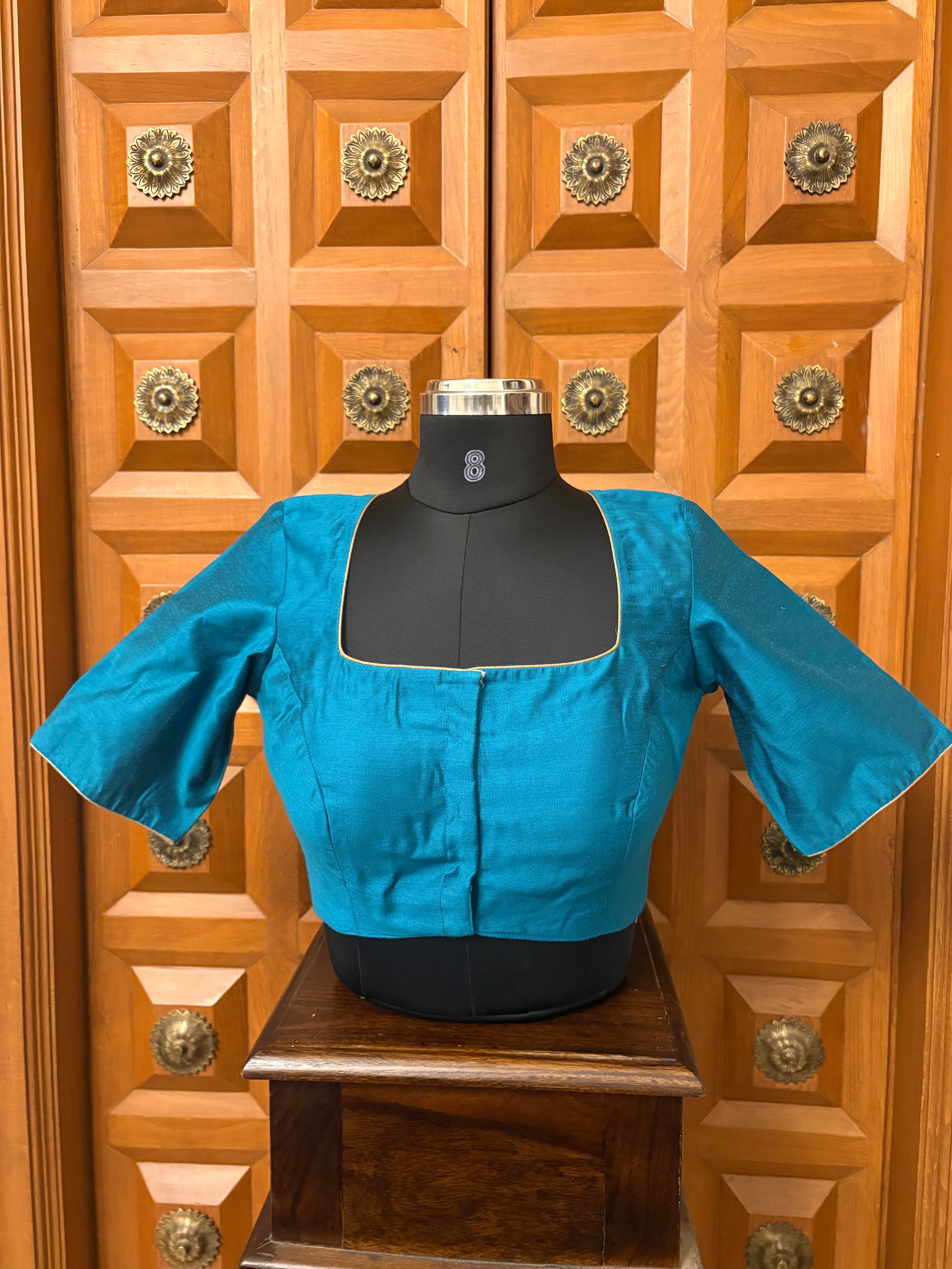 Solids Chic - Bend Square Neck - Turquoise ES