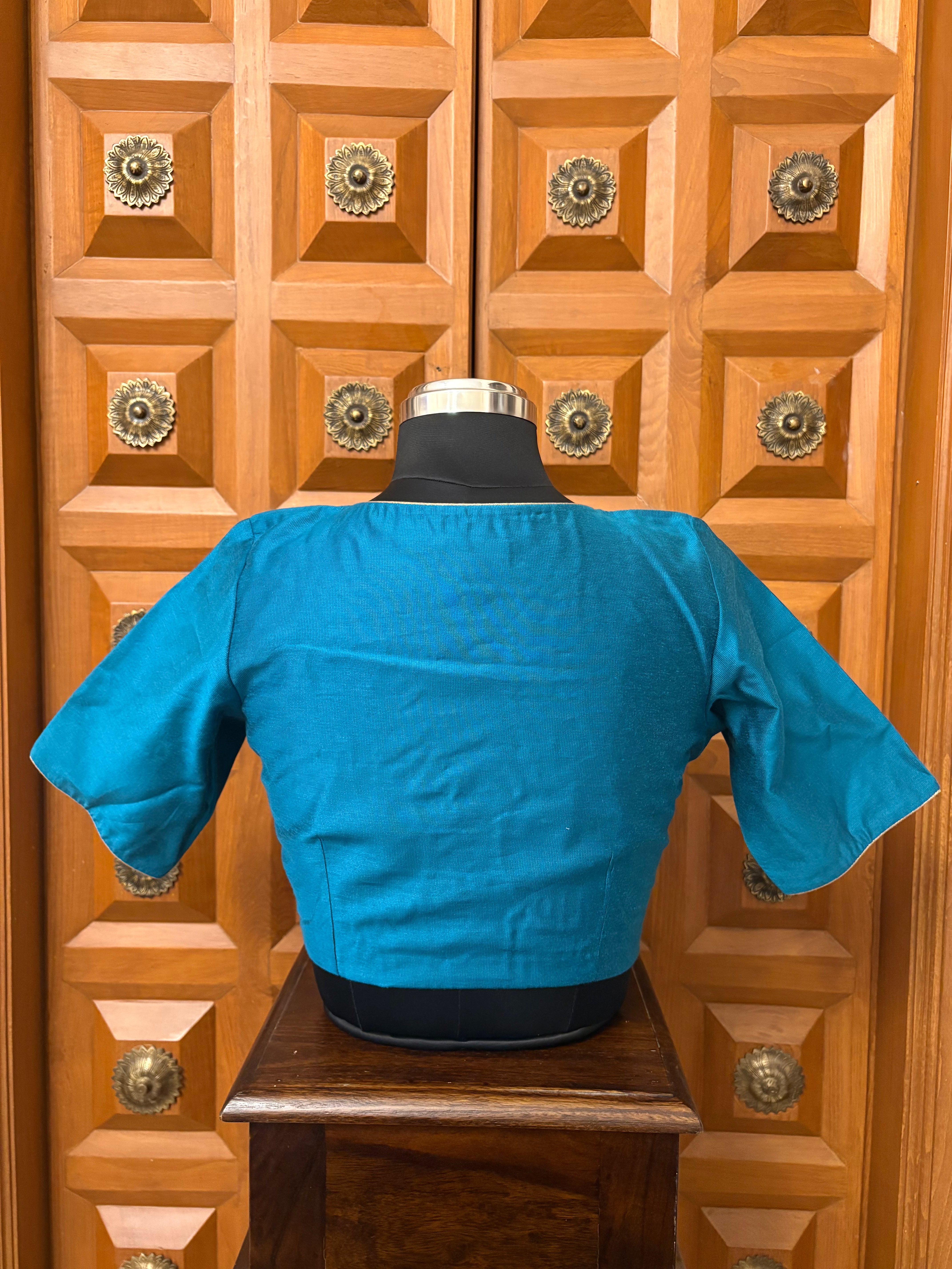 Solids Chic - Bend Square Neck - Turquoise ES