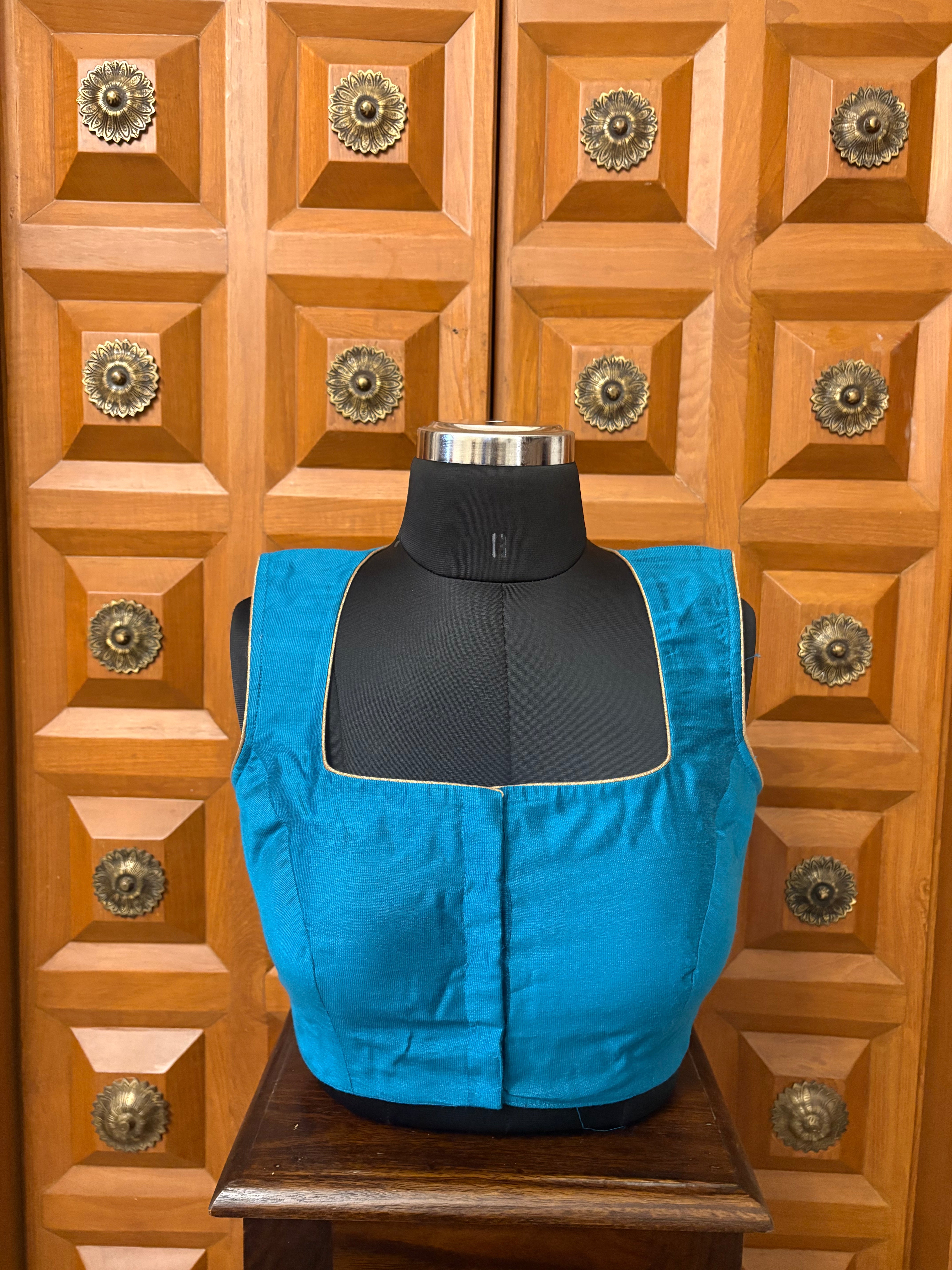 Solids Chic - Bend Square Neck -Turquoise SL