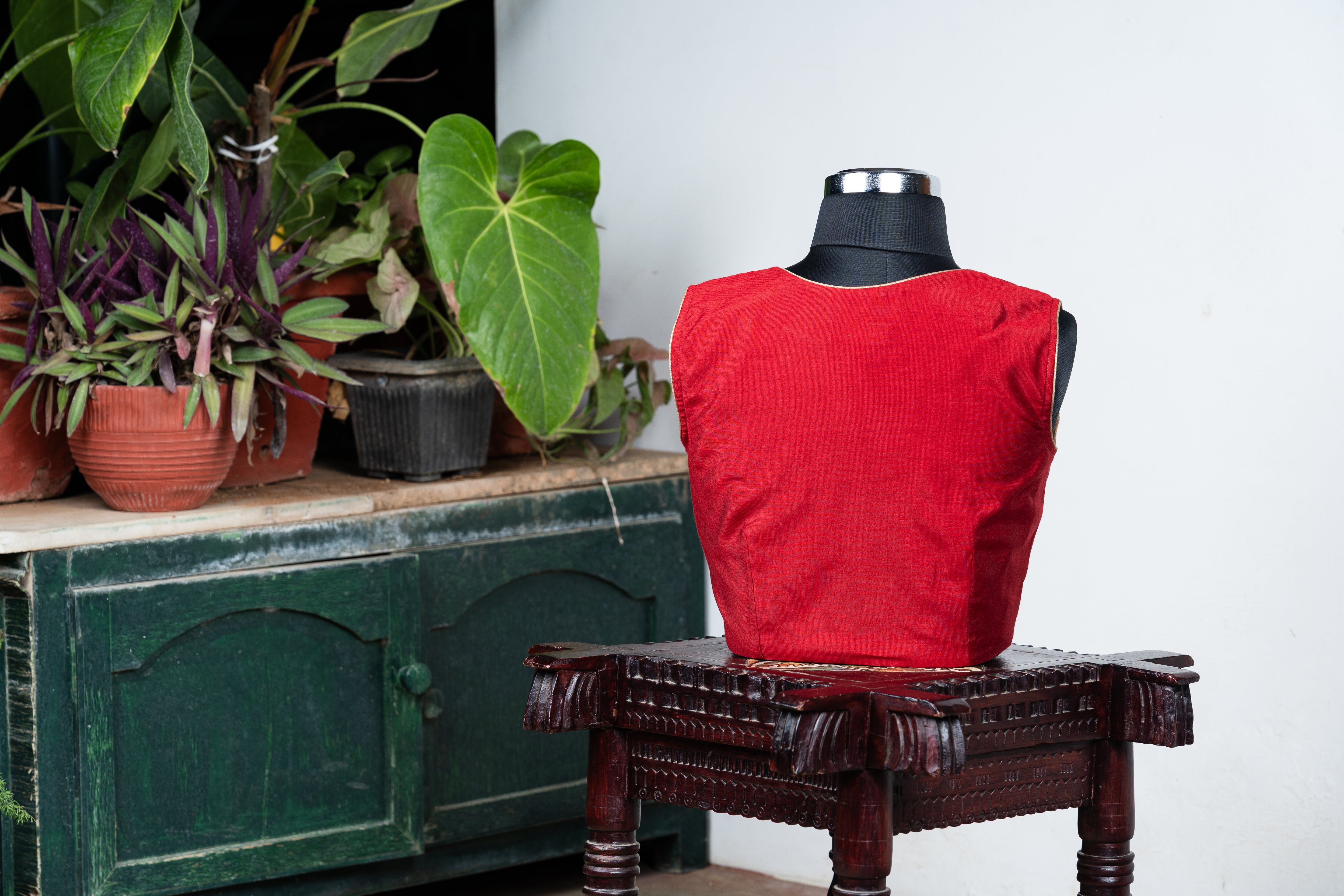 Solids Classic - Pot Neck - Imperial Red SL