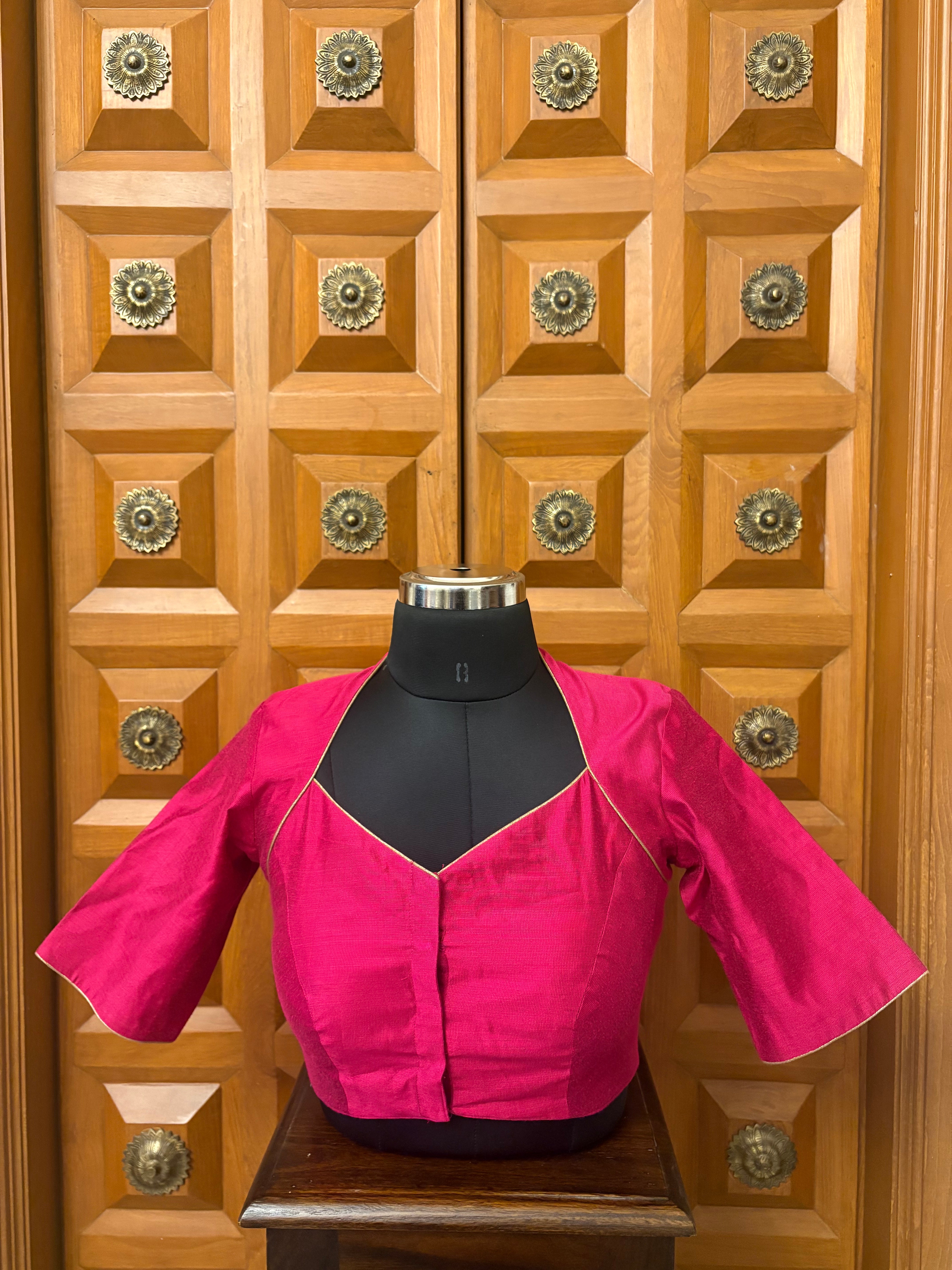 Solids Elite - Star Neck - Pink Garnet ES