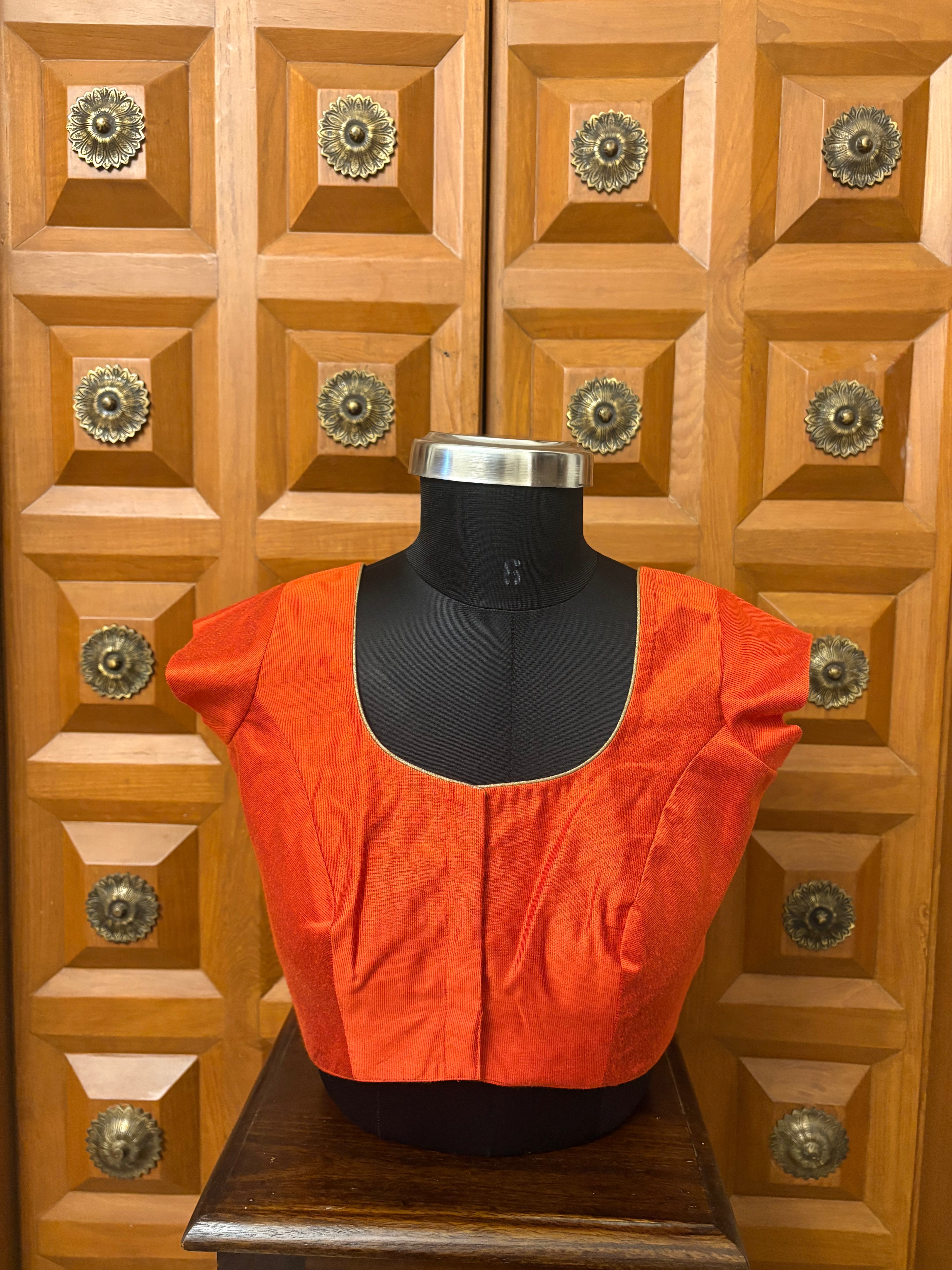Solids Essential - Round Neck - Coral Ember CS