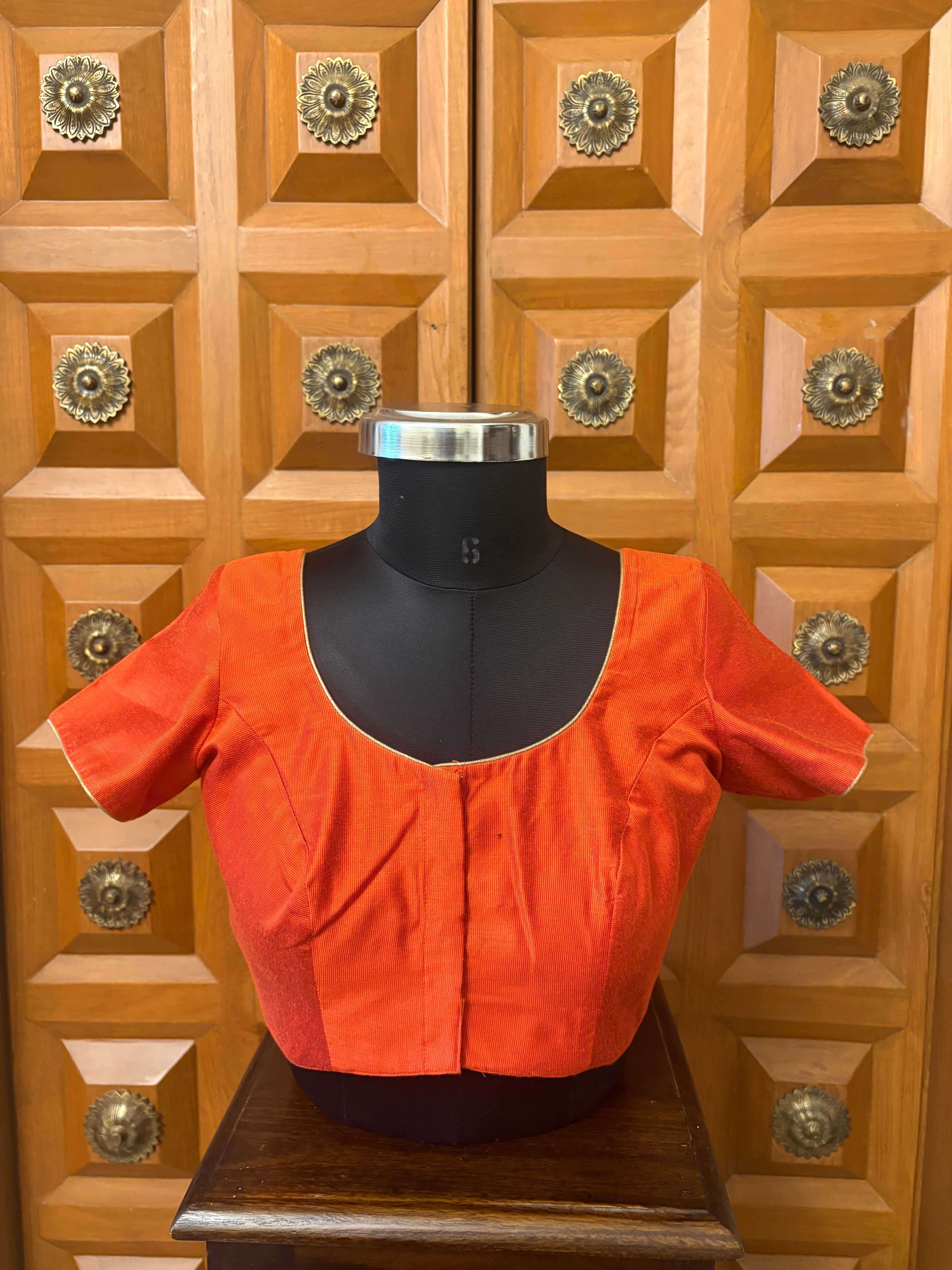 Solids Essential - Round Neck - Coral Ember MS