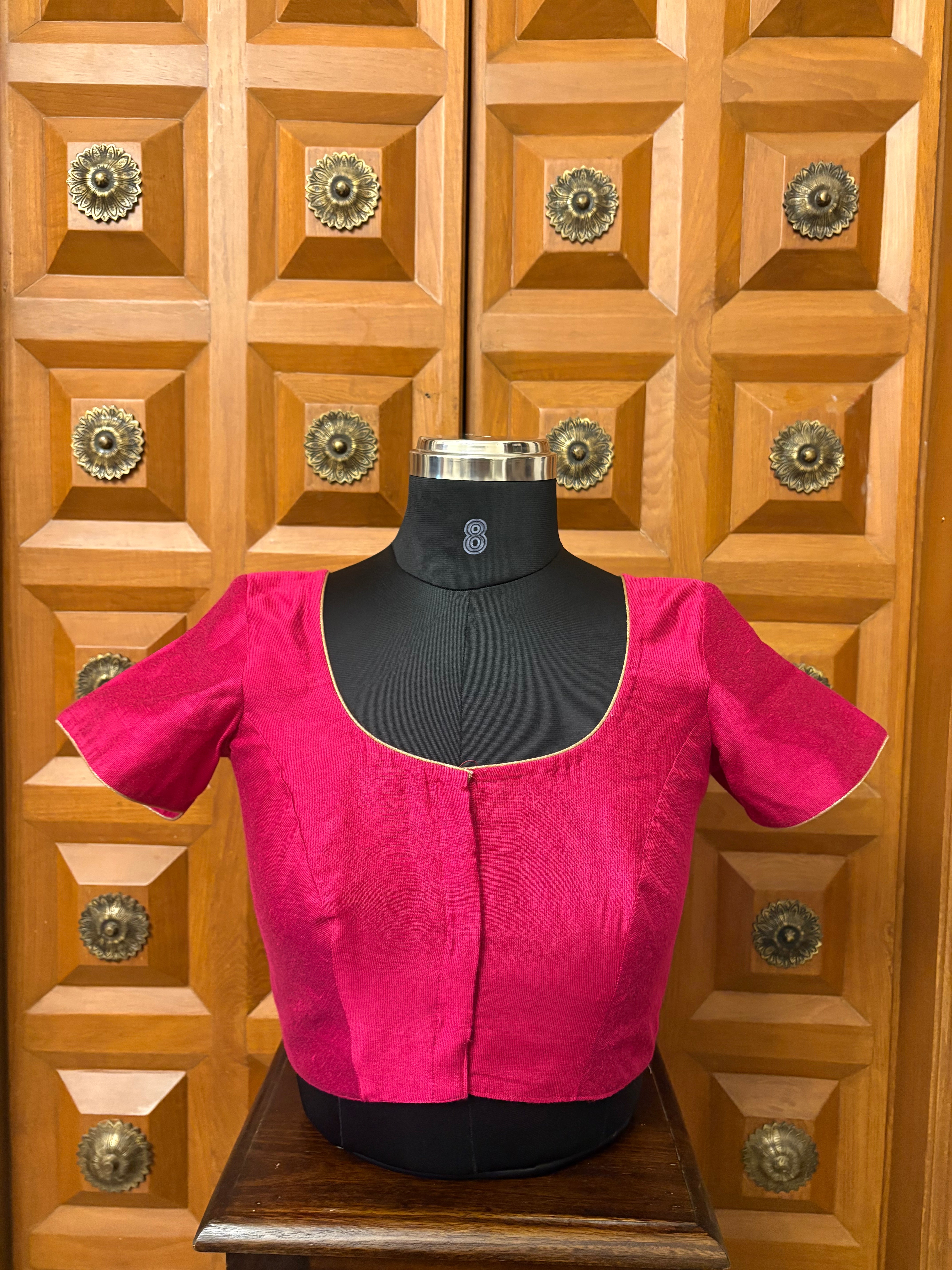 Solids Essential - Round Neck - Pink Garnet MS