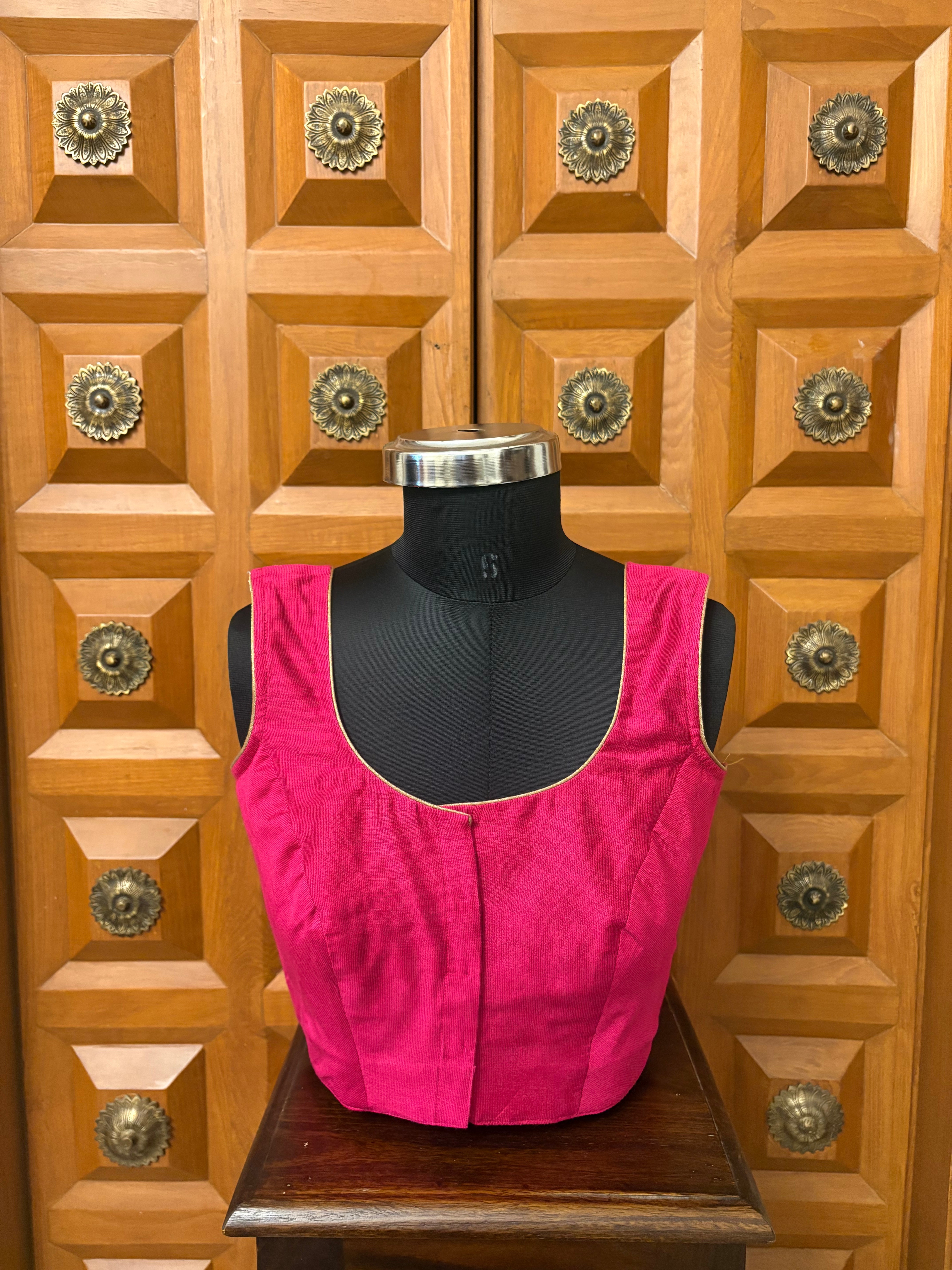 Solids Essential - Round Neck - Pink Garnet SL