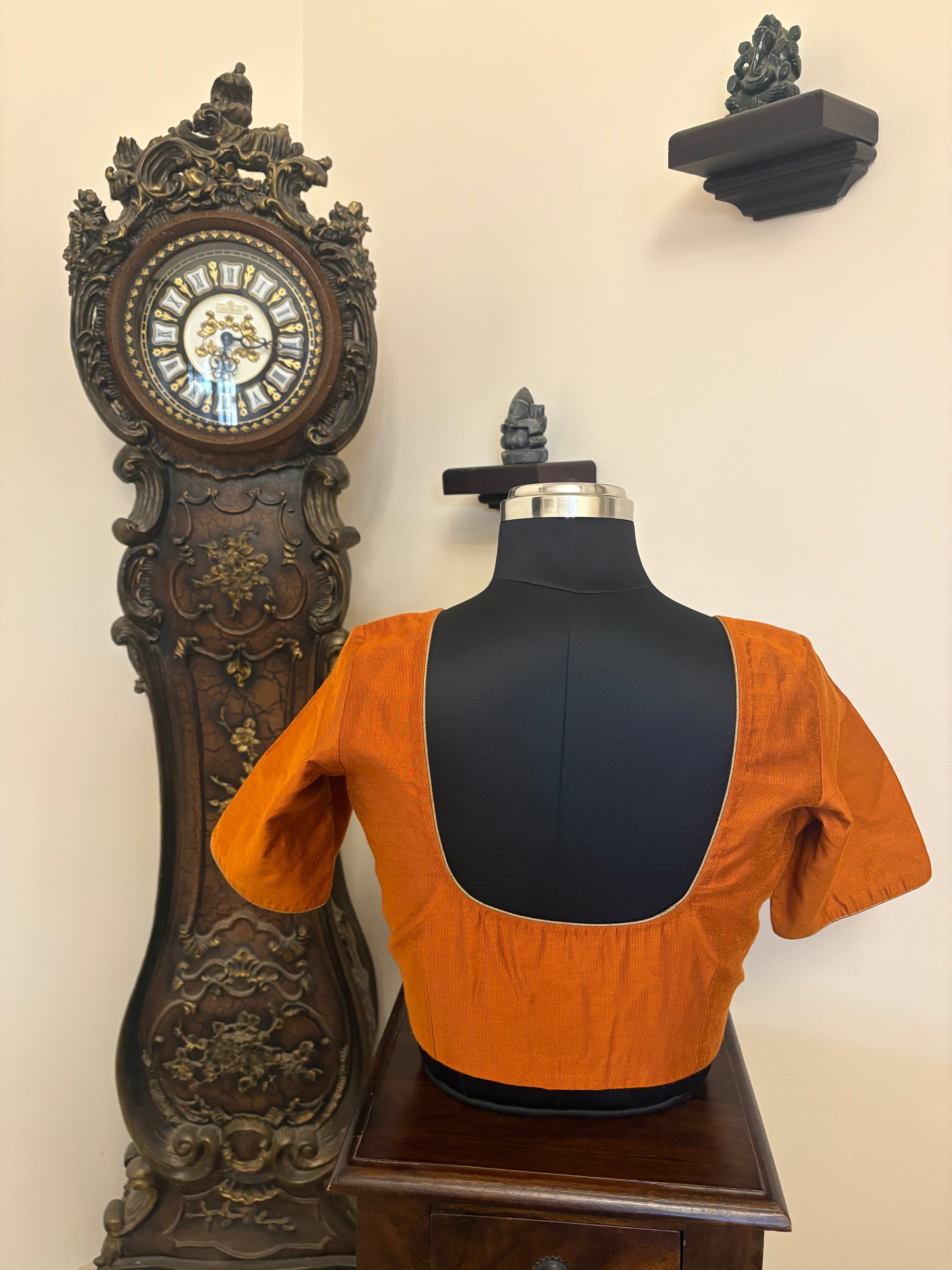 Solids Essential - Round Neck - Fenugreek ES