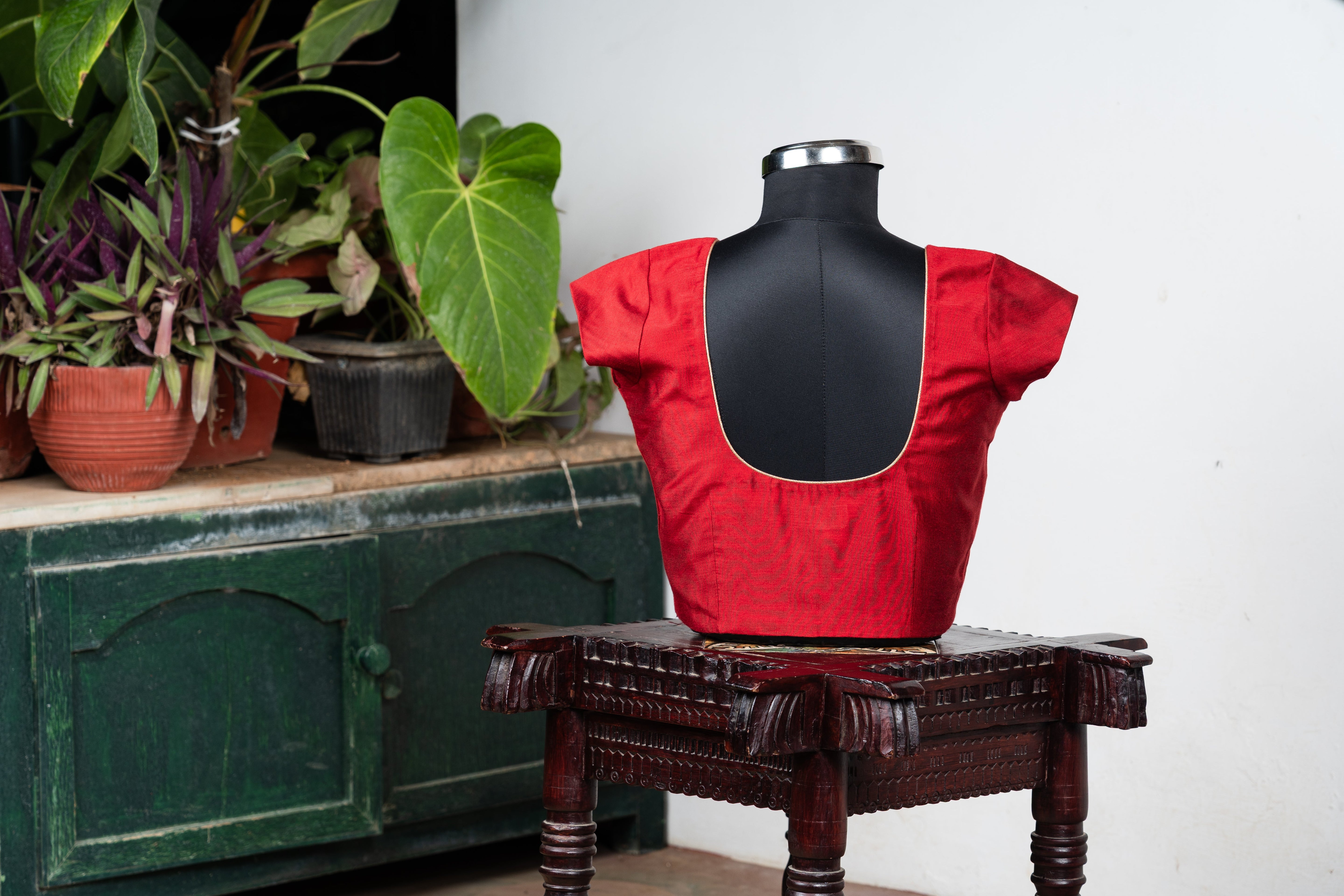 Solids Essential - Round Neck - Imperial Red CS