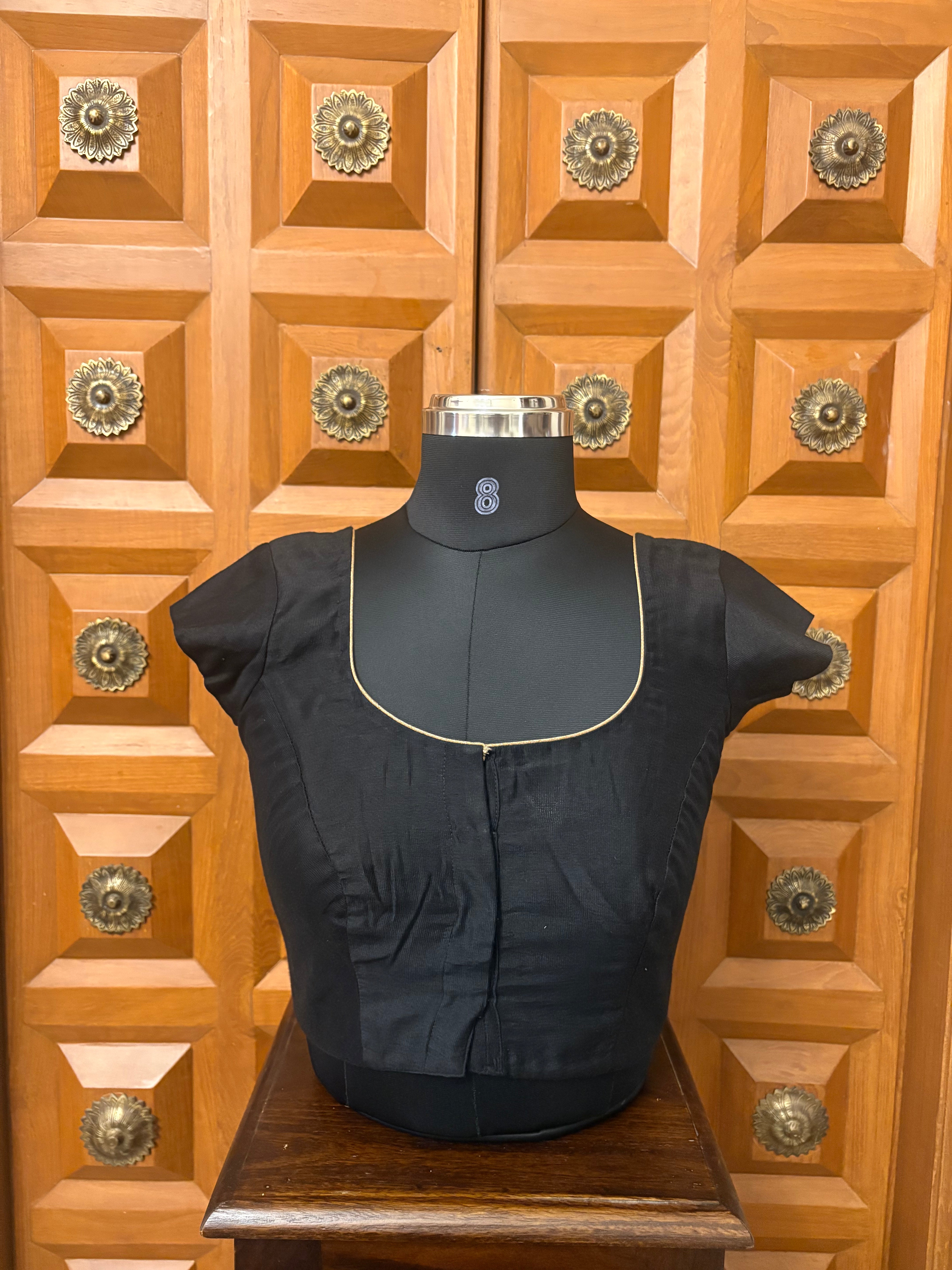 Solids Essential Onyx Black CS