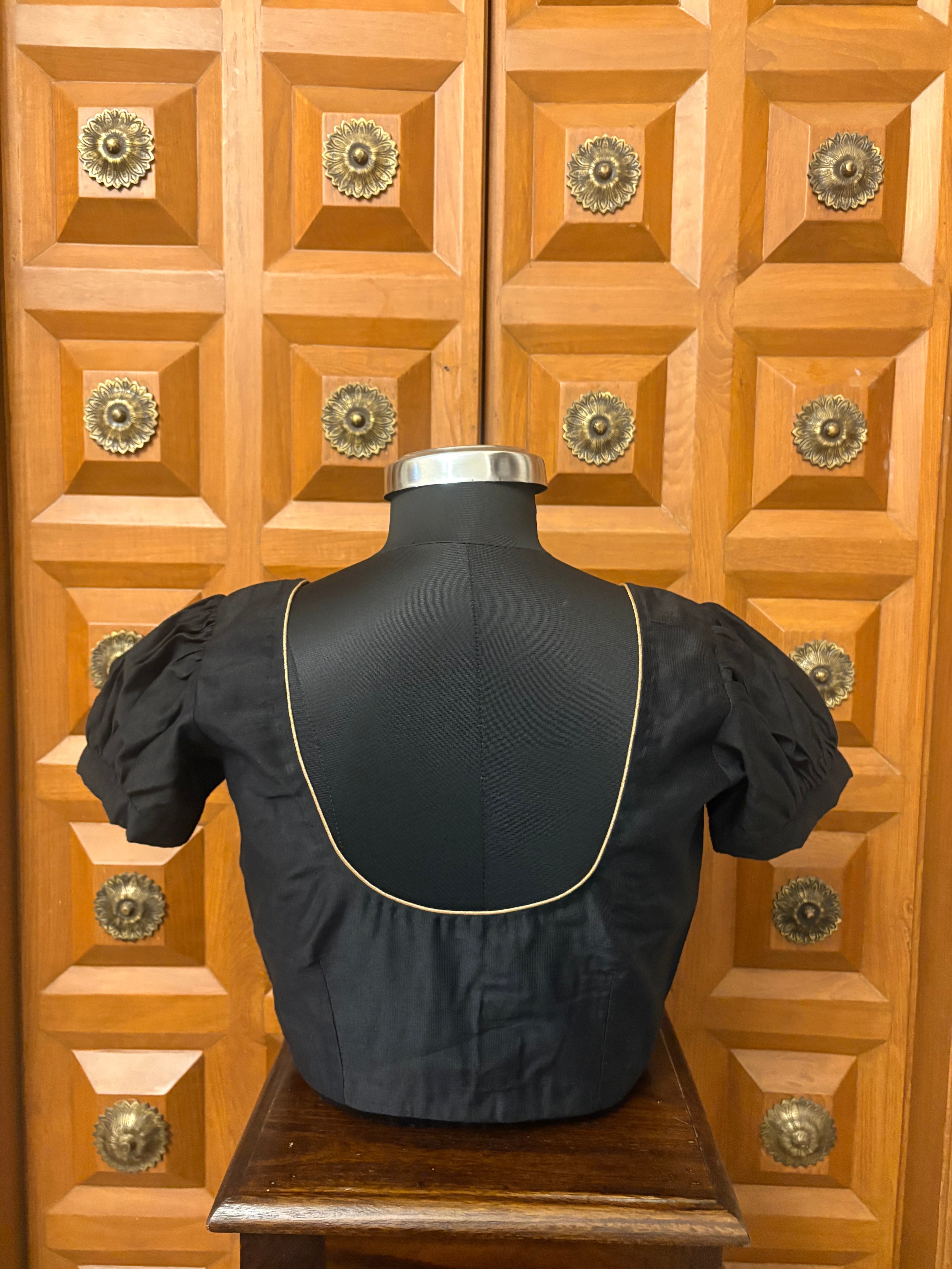 Solids Essential Onyx Black PS