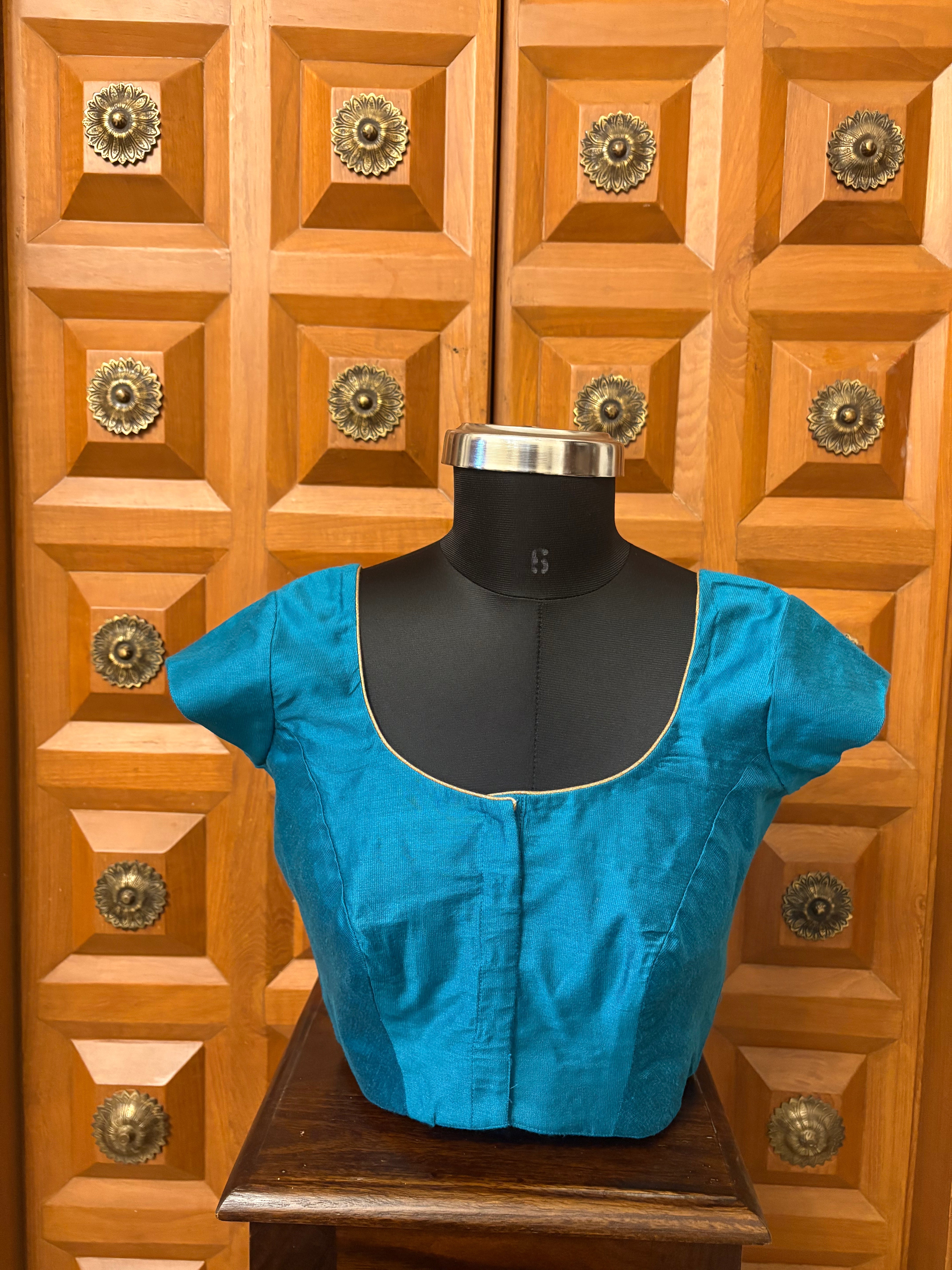 Solids Essential - Round Neck - Turquoise CS