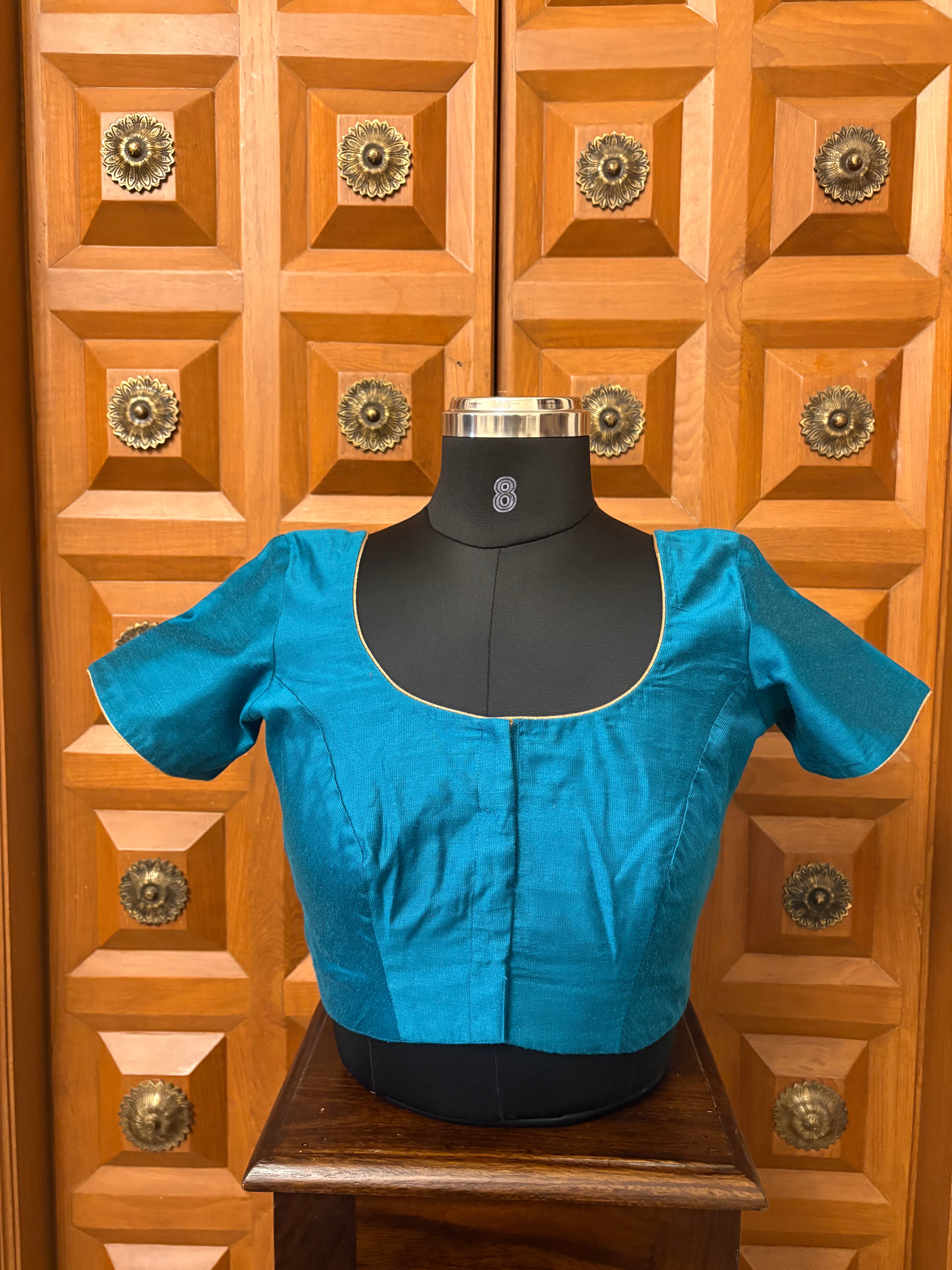 Solids Essential - Round Neck - Turquoise MS