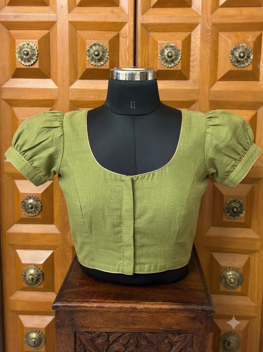 Solids Essential - Round Neck - Lime PS