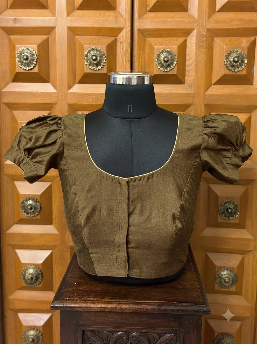 Solids Essential - Round Neck - Olive Green PS