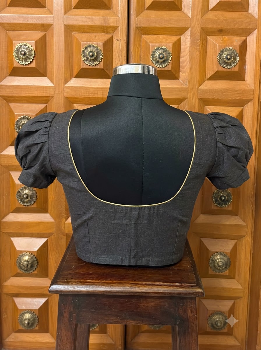 Solids Essential - Round Neck - Charcoal PS